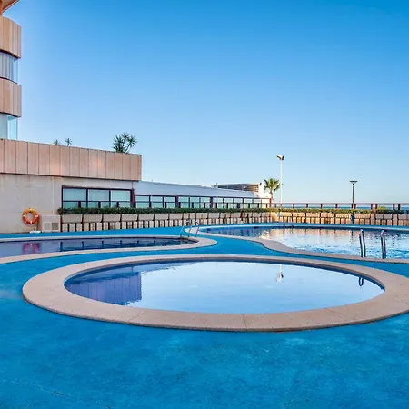 Topacio Ii - Beachfront, Sea View, Pool, Paid Parking Ifach